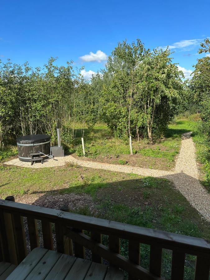 Cherry Tree Safari Lodge Talaton Bagian luar foto