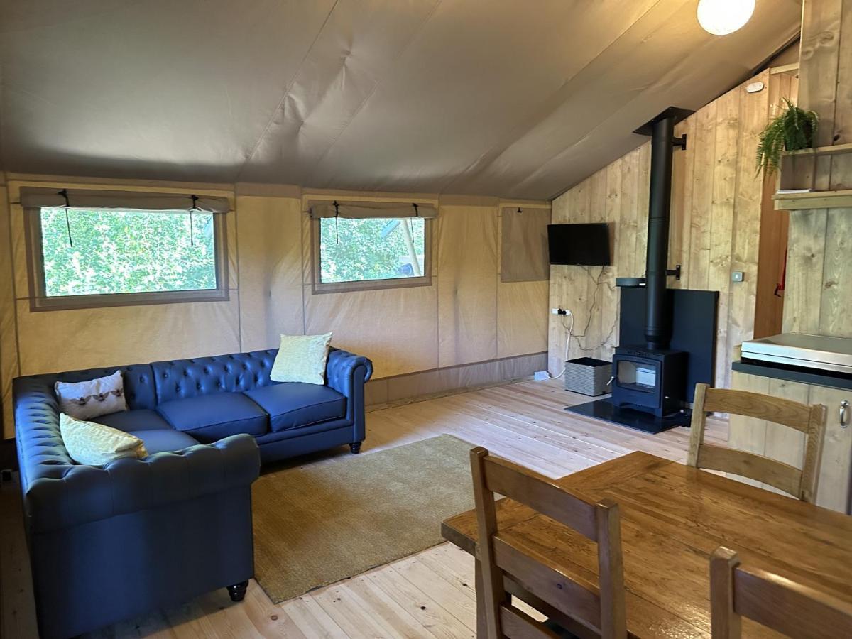 Cherry Tree Safari Lodge Talaton Bagian luar foto